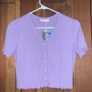 Button-down purple cropped top